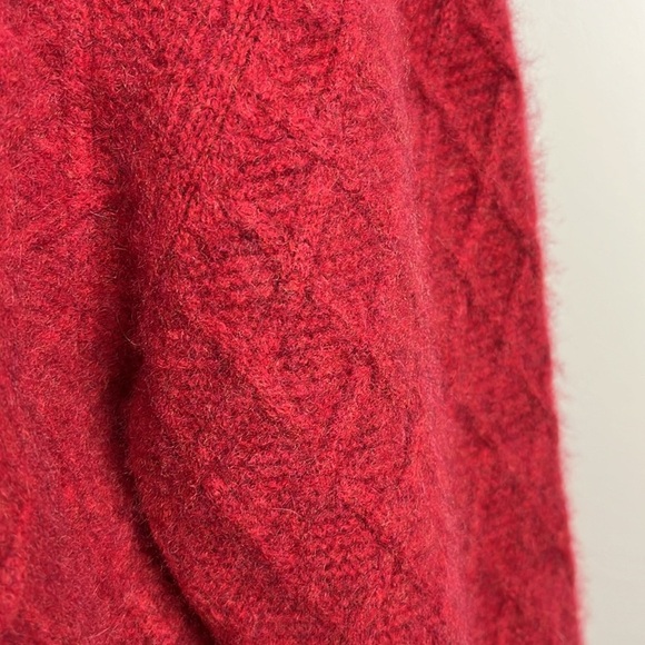 Red 100% Cashmere Diamond Chunky Cable Knit Sweater Sz L Fuzzy Preppy Cozy - Picture 6 of 11